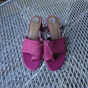 DONALD PLINER Women's Pink "Naiar" Open Toe Raffia Sandals Size 8.5